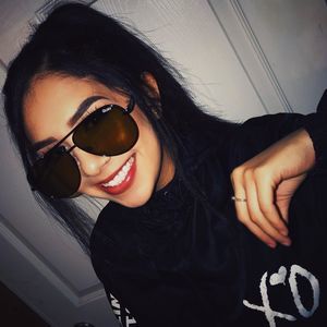 Meet your Posher, Sofia